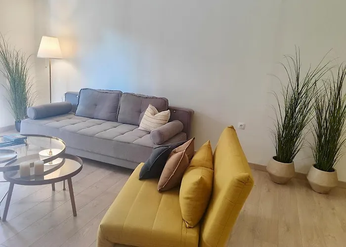 Kalliso Near The Apartament *