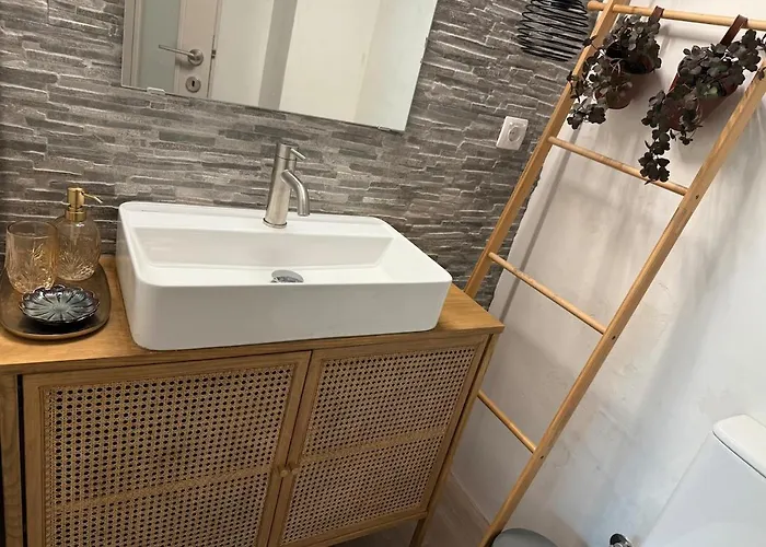 Kalliso Near The Chania (Crete)