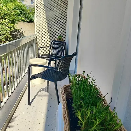 Kalliso Near The Апартаменты Ханья